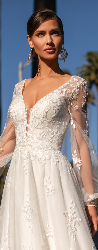 'The Perfect Wedding Dress For Every Zodiac Sign' Image #1