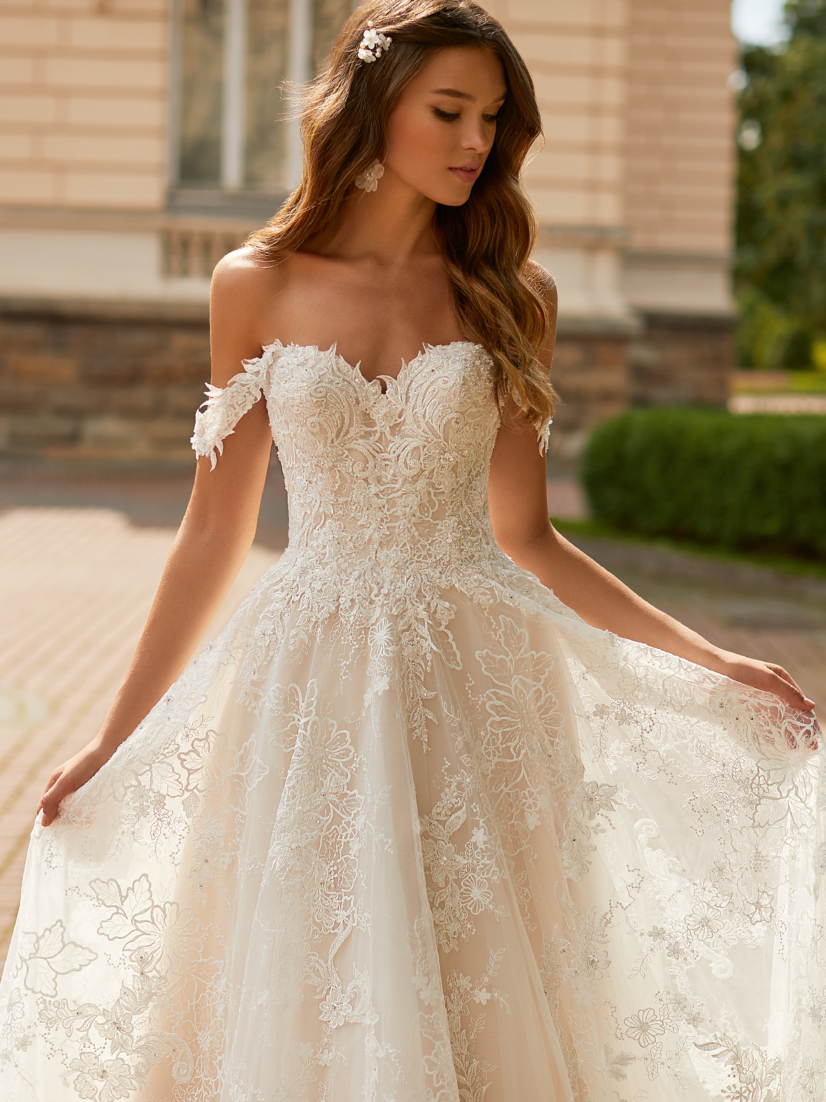 White Spring Wedding Dress