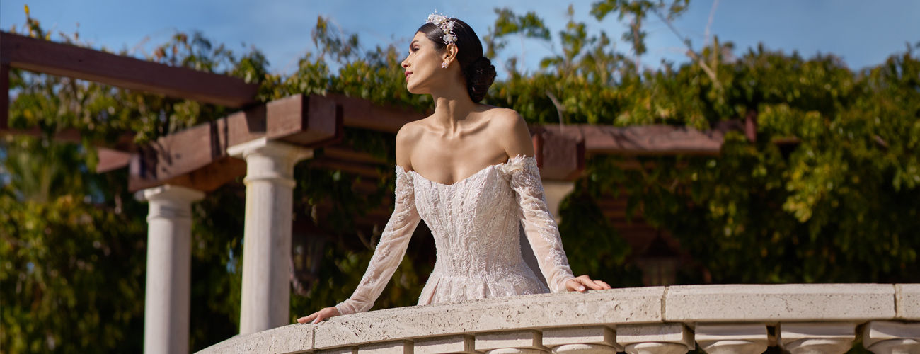 Val Stefani Glamorous & Lavish Wedding Dresses