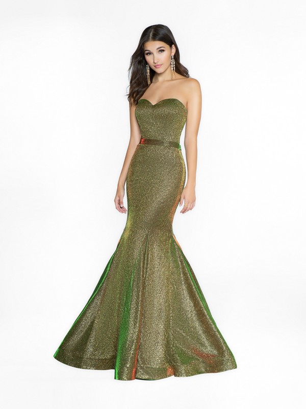 ValStefani 3751RK green dress with sweetheart neckline available in plus sizes