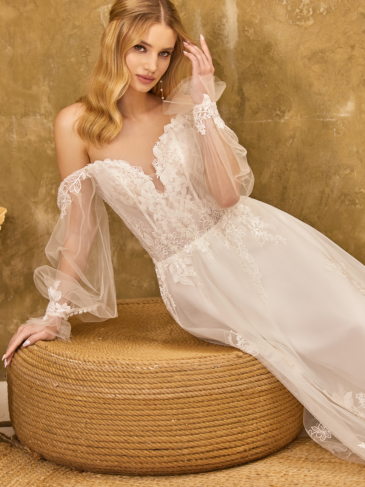 Gorgeous illusion neckline wedding dresses - Inspiration