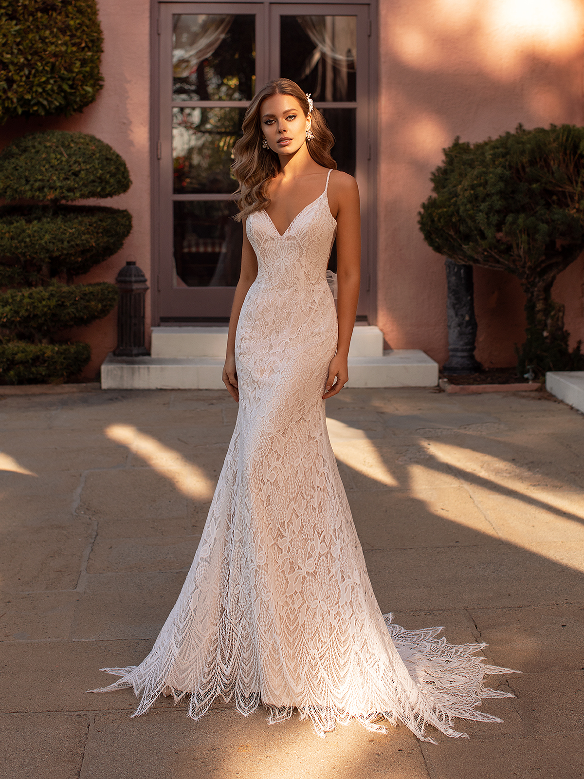 Strapless Beaded Lace Fit And Flare Wedding Dress With Sweetheart Neckline  | Kleinfeld Bridal