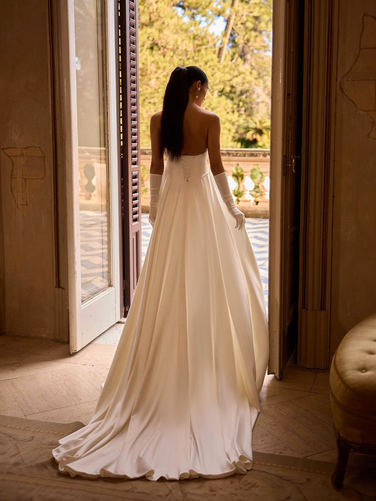 Style HERA Alternative view