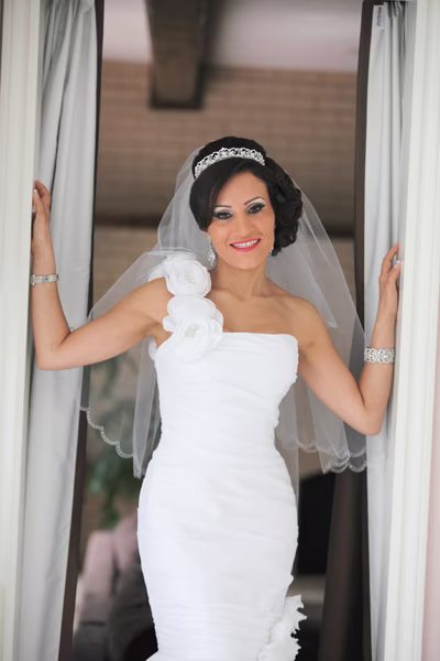 Farnaz M. Photo 1
