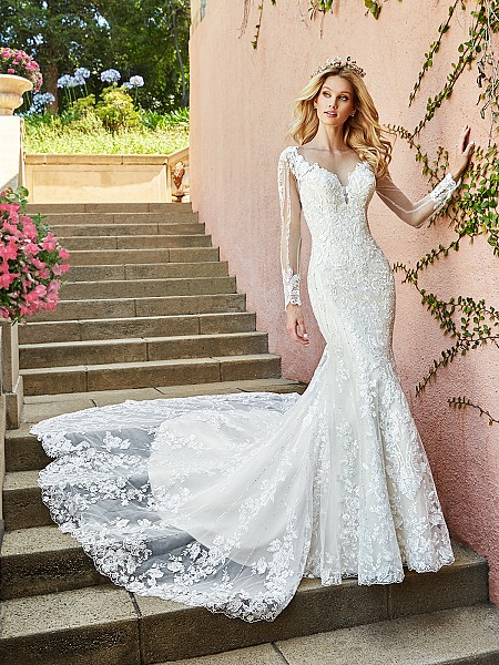 ValStefani D8185 lavish designer wedding dresses for the fancy bride ValStefani D8185 lavish designer wedding dresses for the fancy bride