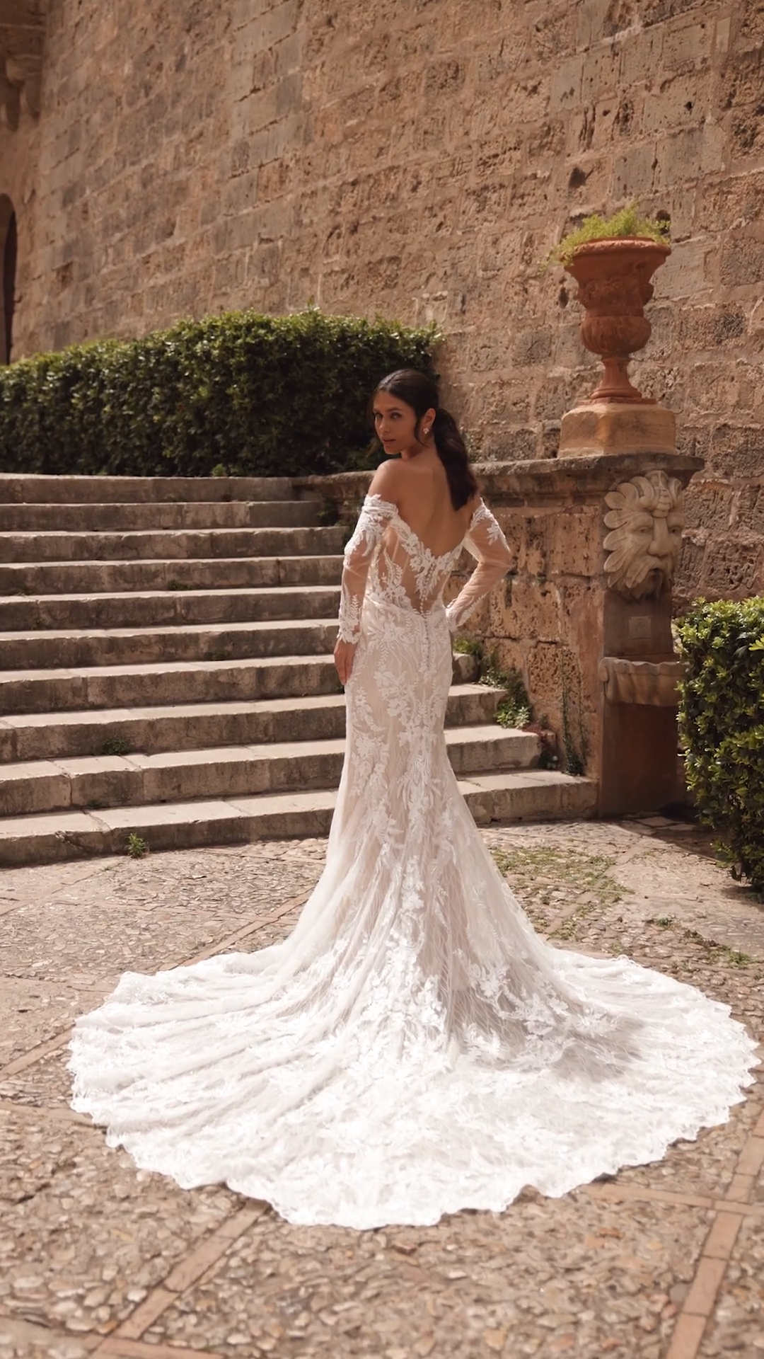 ValStefani DAMITA lavish designer wedding dresses for the fancy bride